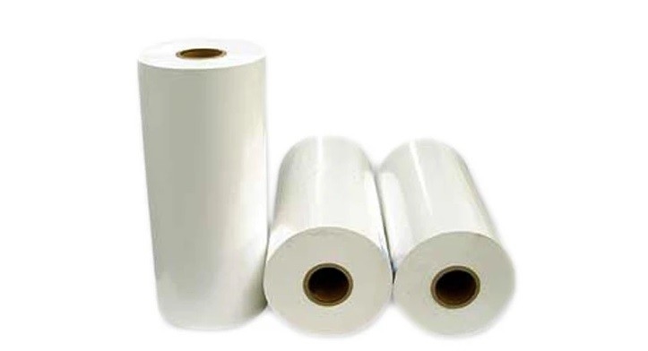 Op maat gemaakte superzachte plastic doorzichtige filmverpakking transparante vinyl krimpplaat verpakking pvc roll films